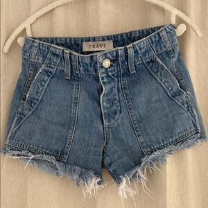 Trave Blue Jean Shorts Distressed Cut-Off Style